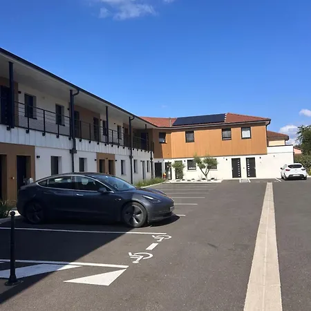 Aparthotel Coraline - Lyon Eurexpo 4*